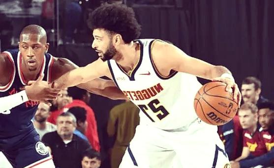 关于转折点丹佛掘金篮板制胜，NBA季后赛赛前攻防权衡，目标明确，高层口径保持一致的信息