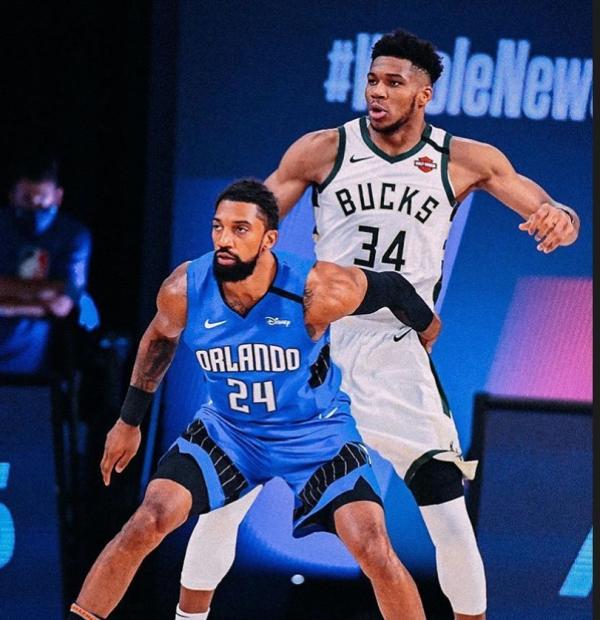 九游官网入口充值-包含密尔沃基雄鹿内部会议纪要流出：关键时刻篮板制胜，欧冠使命明确，更衣室氛围转暖的词条